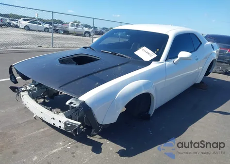 2016 Dodge Challenger 392 Hemi Scat Pack Shaker from USA, damaged, VIN 2C3CDZFJ8GH325978